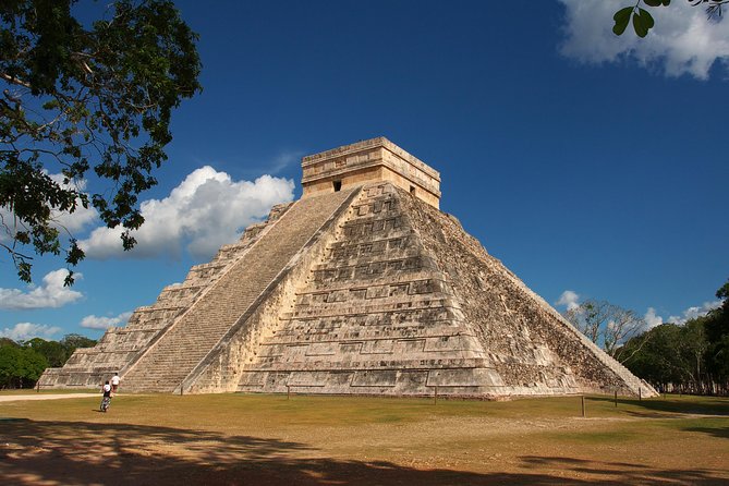 Chichen Itza Day Trip from Tulum Including Cenote and Lunch - Cenote Saamal swim: the one-walkway entrance and why it’s popular