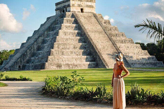 Chichen Itza Deluxe, 2 Cenotes tour From Playa del Carmen - Key things to know before you go