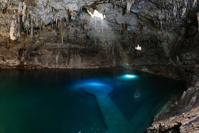 Chichen Itza Deluxe And Ancestral Cenotes Suytun and Ik-kil - What You Really Get for $120: Admissions, Food, and Included Gear