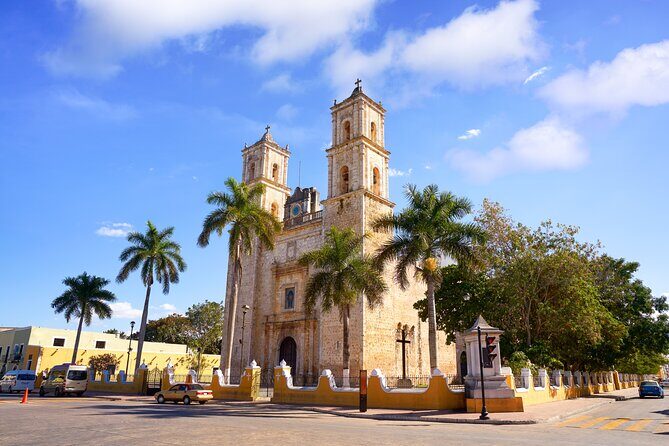 Chichen Itza Early access Tour, with private Cenote & Valladolid - Valladolid in One Hour: Colonial Streets Without the Trap