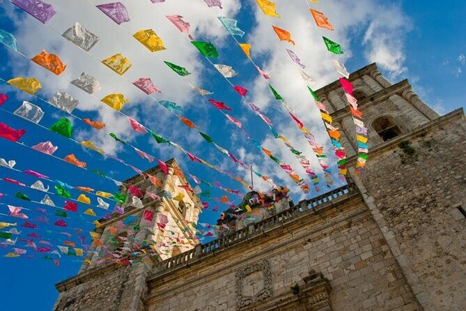 Chichen Itza Exclusive Tour, Cenote, Magical Town & Buffet - El Castillo: the stop people remember