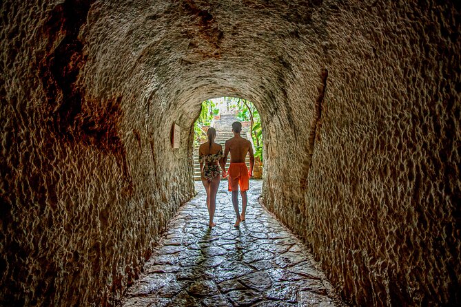 Chichén Itzá Guided Tour with Cenote & Buffet at Valladolid - What you do after Chichén Itzá: drinks, then out to the cenote