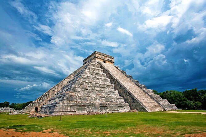 Chichen Itza Ik kil and Suytun Cenote Tour from Cancun - Food, timing, and how the long day feels