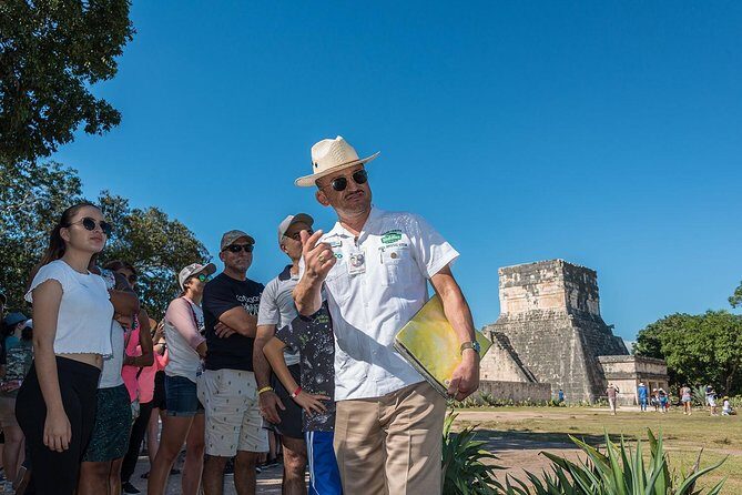 Chichén Itzá Premier Tour with Cenote Xunáan, Valladolid & Lunch - Valladolid in short form: how to make 25 minutes count