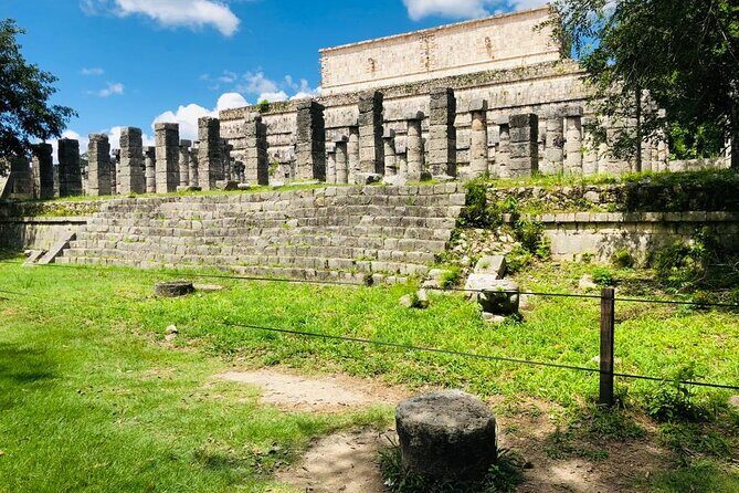 Chichén Itzá Premium Cenote y valladolid Day Tour - Cenote Chichikán Stairs and Xibalbá Energy: Rescue Vests and Time to Explore