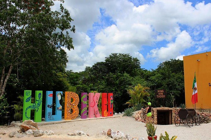 Chichen Itza Sunrise Express Day Tour from Riviera Maya - Breakfast and water: what’s included before you hit the heat