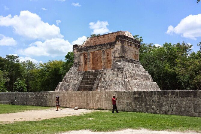 Chichen Itza tour from Cancun small group in van - Ball Court and Observatory: Seeing More Than One Big Pyramid