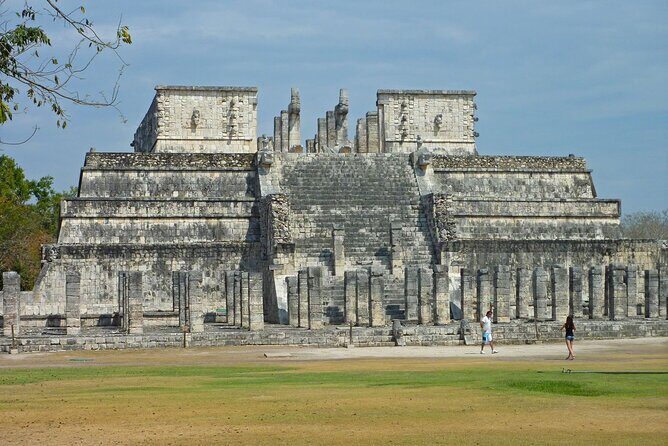Chichen Itza tour from Cancun small group in van - Entrance Fees, Photo Time, and Extra Taxes for Gear