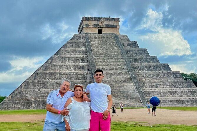 Chichén Itzá Tour: Guided Trip, Mexican Cuisine & Cenote Swim - Cenote Saamal: Swimming Time, Life Jackets, and What to Bring