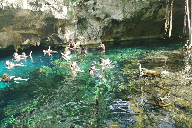 Chichen Itza Tour: Pyramids, Cenote Ik Kil & Valladolid - Valladolid: a calmer finish with real streets to walk