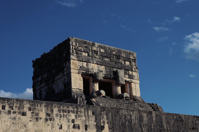 Chichen Itza Tour: Pyramids, Cenote Ik Kil & Valladolid - Lunch, snacks, and what to pack for this kind of day