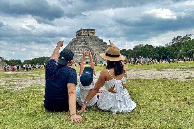 Chichén Itzá Tour with an Expert Guide from Valladolid - Meeting the Guides: Jerry, Memo, and the Human Side of Archaeology