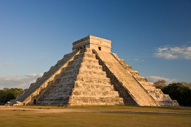 CHICHEN ITZA, VALLADOLID and CENOTE from Riviera Maya, Cancun, Tulum (Private) - Valladolid Free Walking Tour: Quick Colonial Context Between Ruins