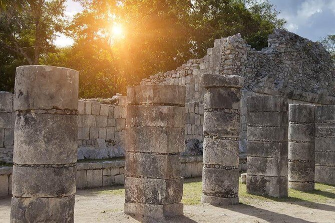 Chichen Itza,Cenote Chichikan& Valladolid from Playa del Carmen. - Valladolid: the 30-minute stroll that gives you a town taste