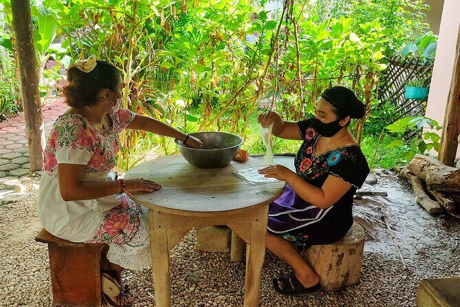 Chichen Magic Towns and cenote with Zipline - Restaurante tio Manolo: tortilla-making, buffet lunch, and the drinks reality