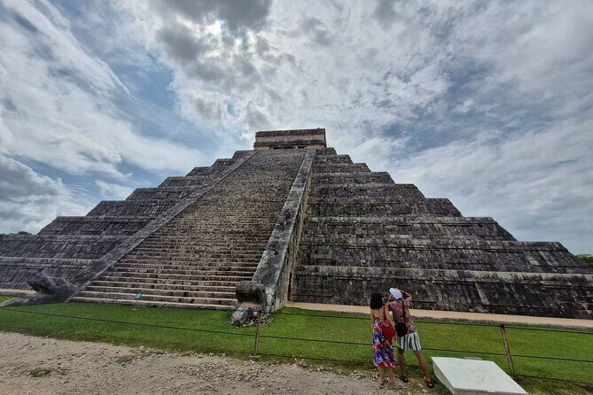 Chichenitza private tour and cenotes - Leaving Playa del Carmen: The 7:30 Pickup and Private Ride