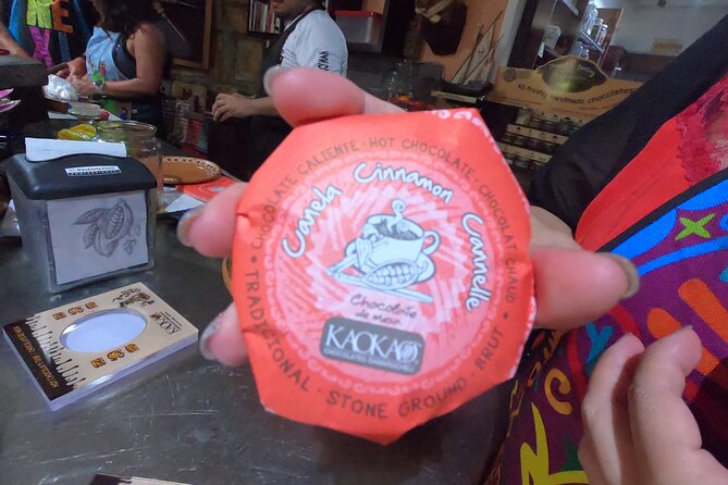 Chocolate Tasting & mayan Presentation - Chocolates Kaokao: from cacao history to making a bar to take home