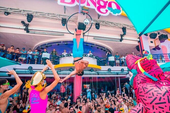 Coco Bongo Beach Club Cancun - Entering the club: timing, mobile ticket, and first impressions