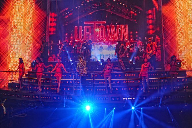 Coco Bongo Cancun Nightclub - Timing in Cancun: How the Night Often Plays Out