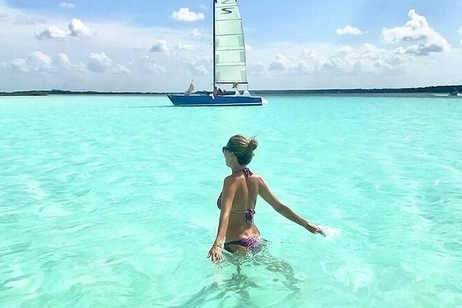 Colorful BACALAR. Incredible Pontoon Tour in one day from Cancun or Riviera Maya - Stop 4: San Felipe Fort views, Bacalar letters photos, and lunch