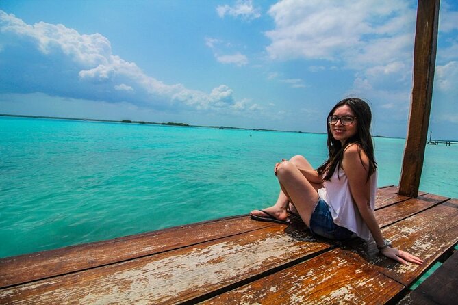 Colorful BACALAR. Incredible Pontoon Tour in one day from Cancun or Riviera Maya - Language, guide support, and how the day feels with mixed groups