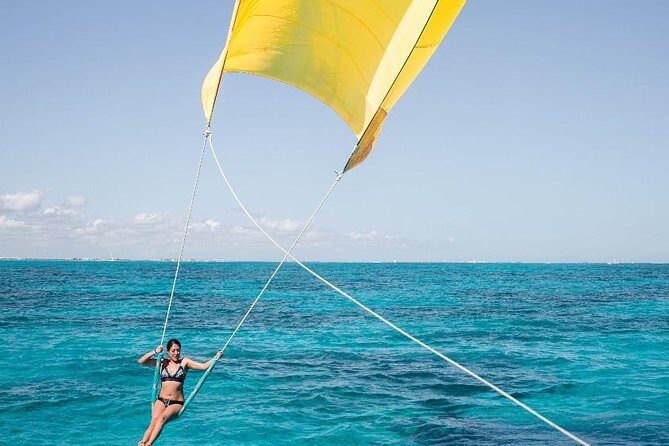 Complete Isla Mujeres excursion from Cancun with all inclusive - Cancun pickup and Marina Albatros: the part you should plan for first