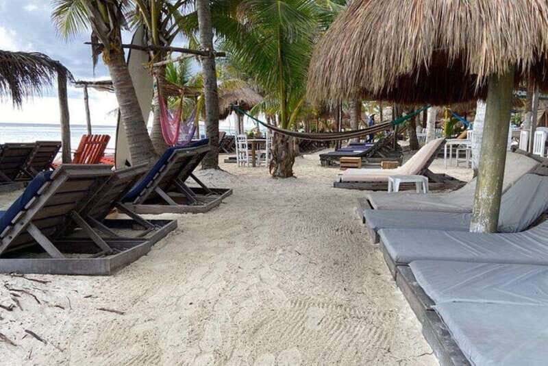 Costa maya : Beach Club Experience + relaxing massage - Entering the day: meeting, loungers, and getting set up fast