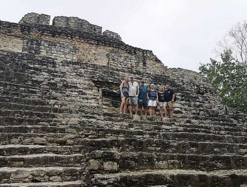 Costa Maya: Chacchoben Mayan City and Bacalar Lagoon Tour - Lagoon-side lunch: fajitas plus aguas frescas