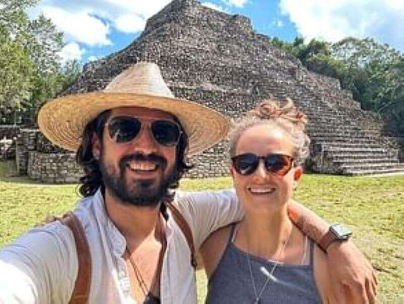 Costa Maya: Chacchoben Mayan City and Bacalar Lagoon Tour - Chacchoben Mayan City: jungle ruins with a guide you can follow