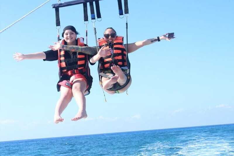 Cozumel: Best Parasailing Experience + Locker - Meeting up with Fabian Mendoza Miranda: avoid the day-of scramble