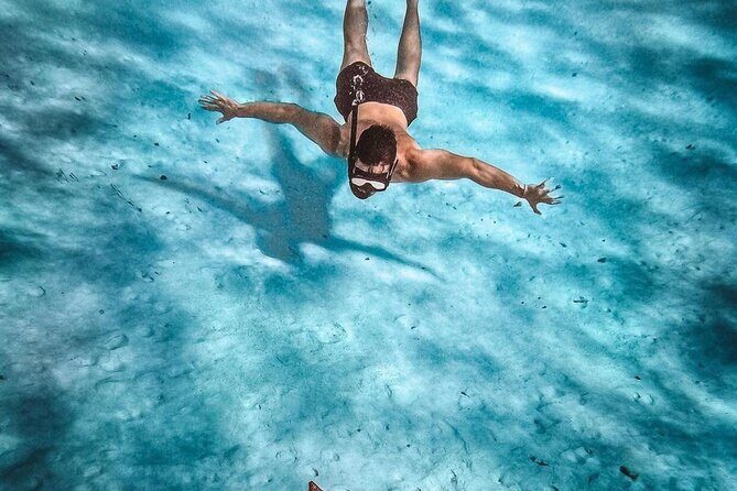 Cozumel Catamaran Tour: Snorkel at Top Reefs & Open Bar - Crowds, Music Volume, and the Timing Question
