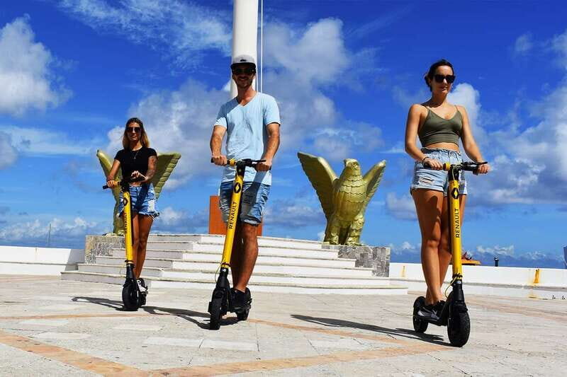 Cozumel: Clear Boat and Electric Scooter Ride - Electric scooters to a WWII air base: the start that sets the tone