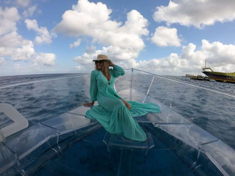 Cozumel: Clear Boat Ride and Snorkeling Trip - Guides in English and Spanish: what a good one changes