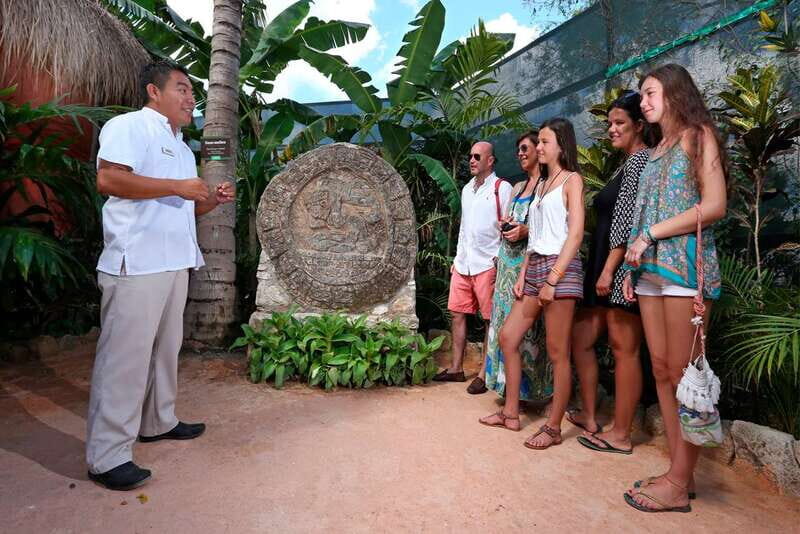 Cozumel: General Admission to the Mayan Cacao Experience - Entering the Mayan Cacao Company: what you’re really signing up for