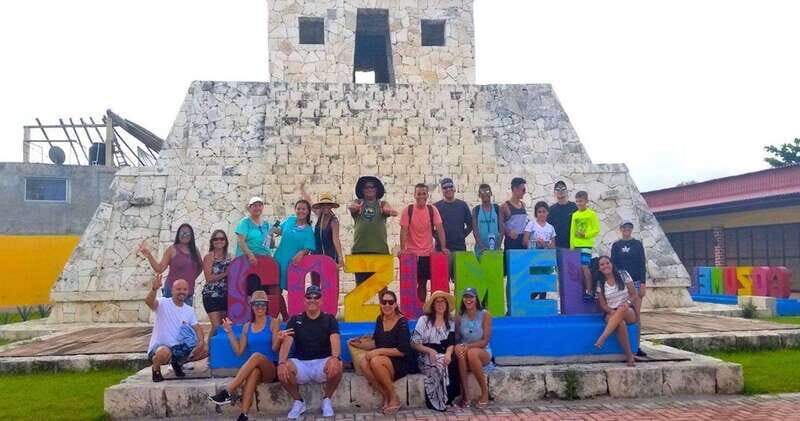 Cozumel Private Jeep Tour with Lunch and Snorkeling - Who should book this private Jeep tour on Cozumel?