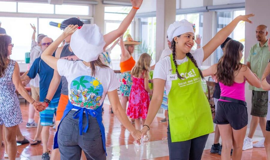 Cozumel: The Original Salsa & Salsa™ - Salsa making class: what you learn and why it’s useful