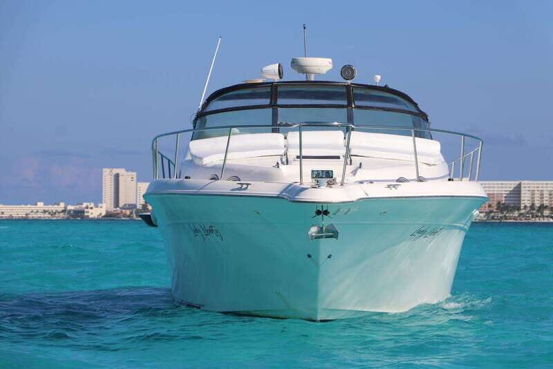Cruising paradise in a luxury yacht in Cancun - Price and value: is $415 worth it for your group size?