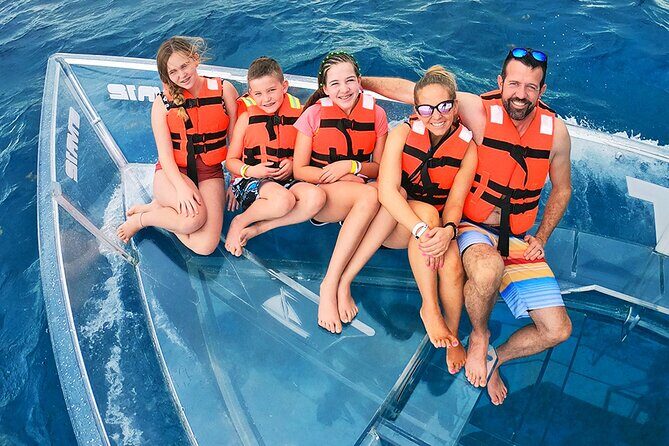 Crystal Boat Tour with Snorkeling and Drinks in Cozumel - Meeting point and timing: start where the action is