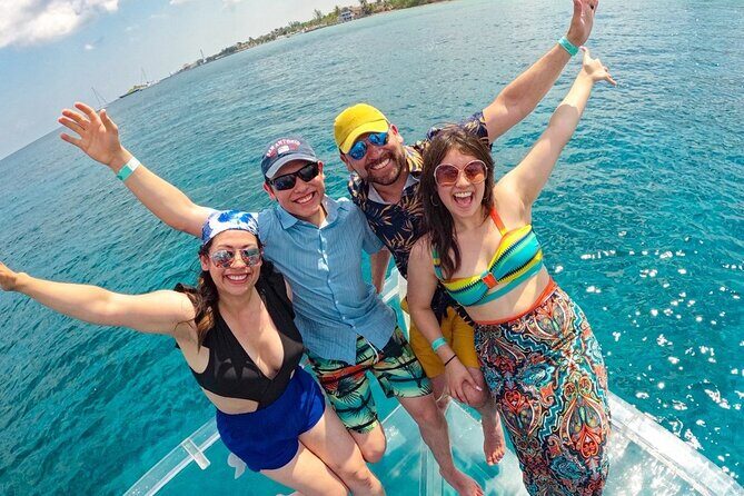 Crystal Boat Trip and Snorkeling Tour from Cozumel - Crystal Boat Sailing From Nudo Marineri: What the Experience Feels Like