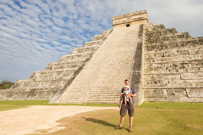 Day Tour to Chichen Itza, Cenote, Local Buffet and Valladolid - Chichen Itzá at First Light: Guided Time Plus Photo Free Time