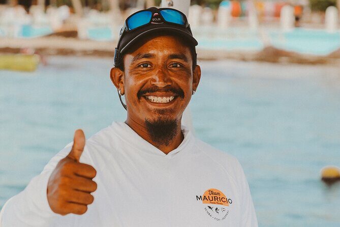 Deep Sea Fishing Experience in Puerto Morelos - From Faro Inclinado onto the boat: your first 30 minutes matter