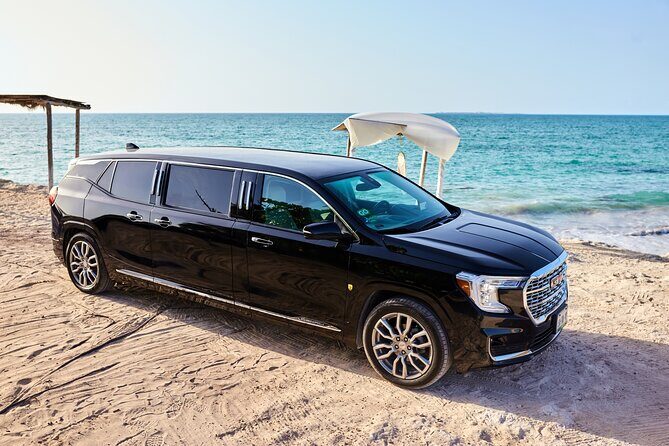 Deluxe GMC Limousine from Cancun Airport to Puerto Morelos - What’s Included On Board: drinks, coffee, wipes, and WiFi