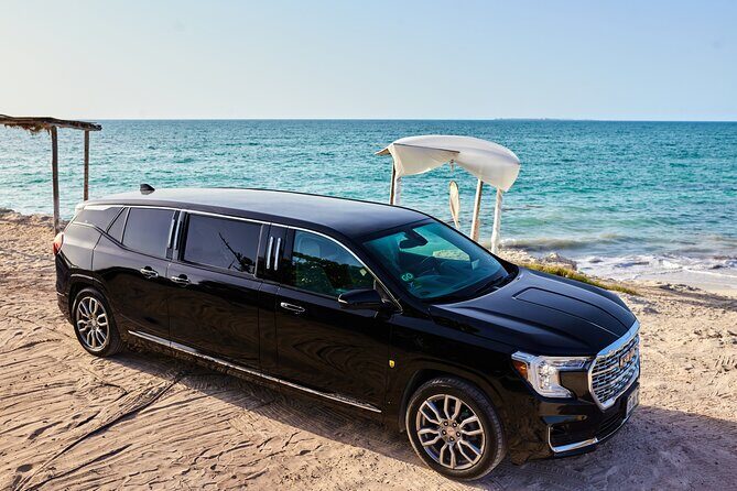 Deluxe GMC Limousine from CUN Airport to Playa Mujeres - Cancun Airport to Playa Mujeres, without the airport hassle