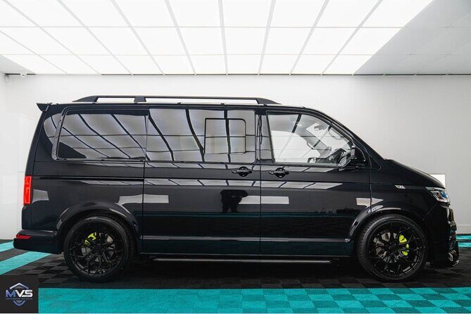 Departure Private Transfer Cancun to Cancun Airport CUN by Minivan or Minibus - Late-night flights and the Night Fee (10:00pm–06:00am)
