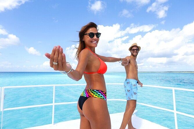 Discover Isla Contoy & Isla Mujeres: Nature, Snorkel & Beaches - Snorkeling at Ixlaché Reef: fun for swimmers, possible for non-swimmers