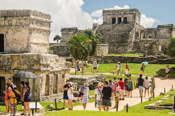 Discover Tulum, Coba, a Cenote and Playa del Carmen from Cancun - Stop 2: Coba ruins, lunch break, and the Nohoch Mul climbing limit