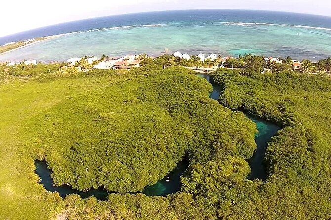 Discovering Breathtaking Cenotes in Tulum - Stop 1: Cenotes Dos Ojos and Its Two-Sinkhole Light Show