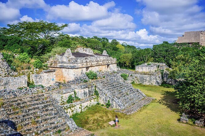 Ek Balam, Mayan Cenote and Valladolid - Valladolid in 30 minutes: pastel streets, quick church views, and what to do with the time