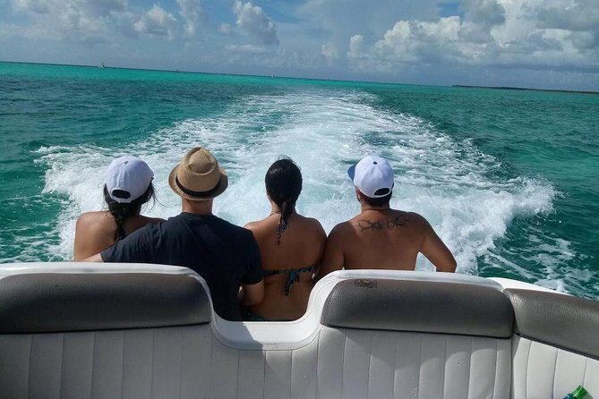 El Cielo and Snorkel Private Excursion - What’s included on board (and how it affects your comfort)