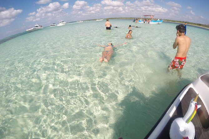 El Cielo and Snorkel Private Excursion - Getting to Caleta Harbor (and why timing matters)